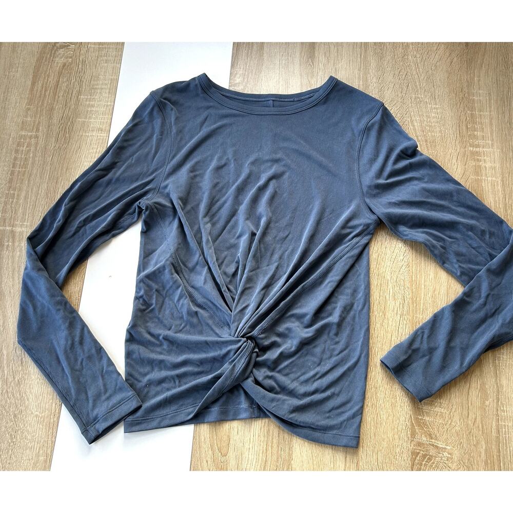 Lululemon Crescent Long Sleeve Cupro Rib Athletic Top Women's Size M Blue